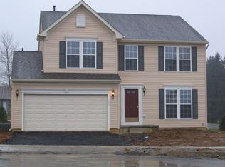 1595 Ciara Dr, Bethlehem, PA 18017