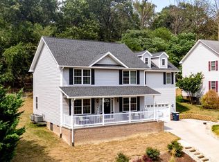 1851 Manor Dr, Harrisonburg, VA