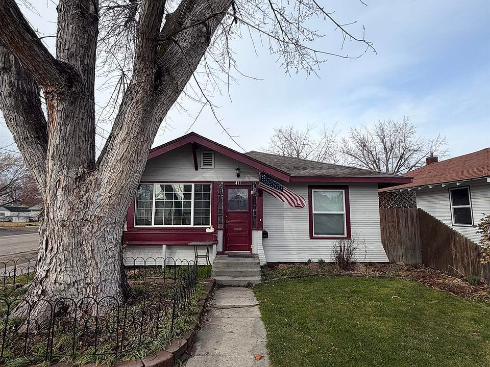 1st image of 411 S Wardwell Ave
