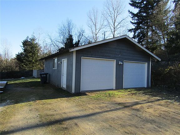 2nd image of 3319 162nd Avenue Ct E
