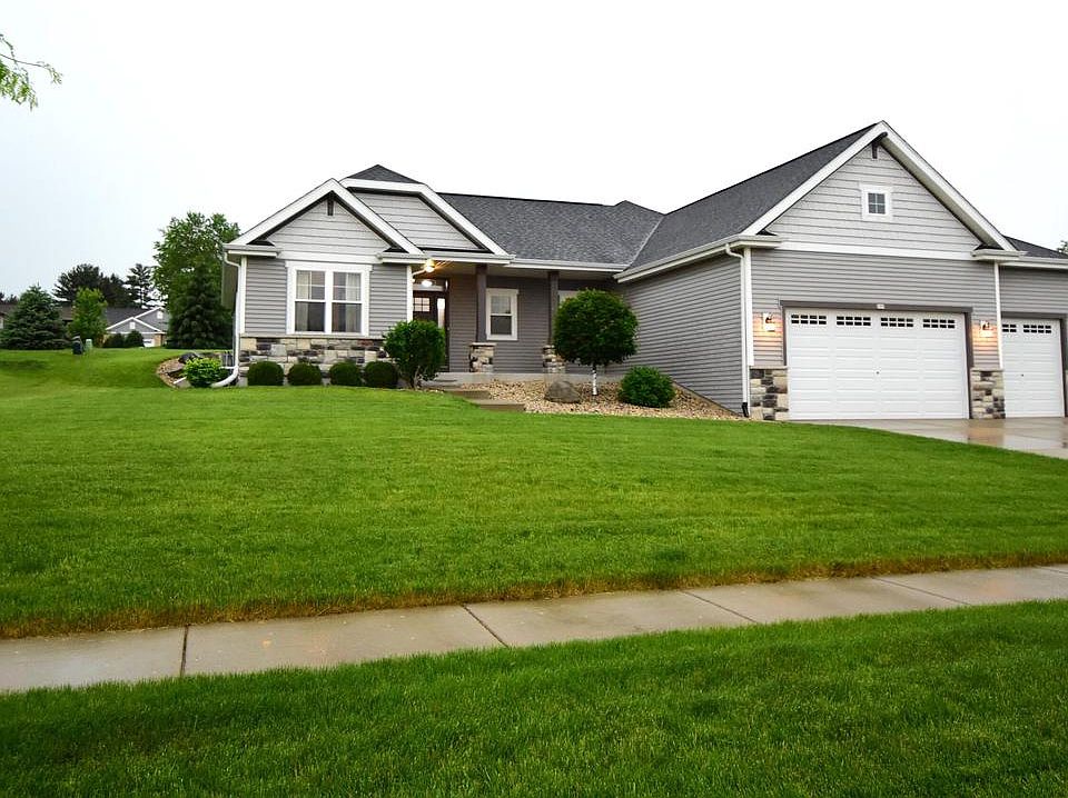 1st image of 777 Pinnacle DRIVE