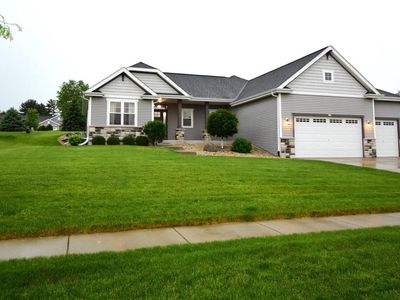 777 Pinnacle DRIVE, Ixonia, WI, 53036