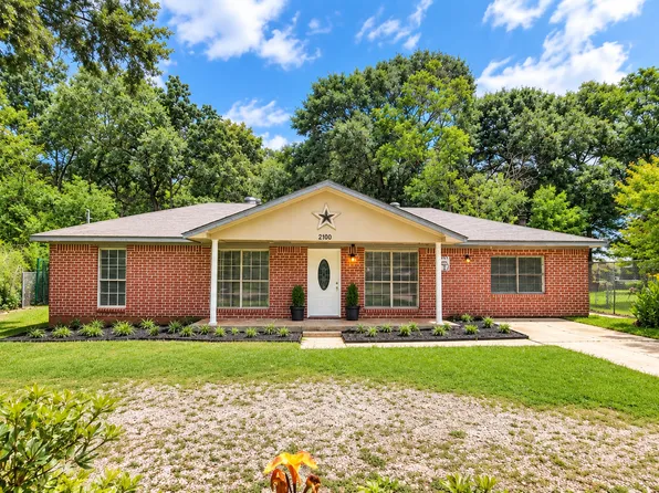 2100 Hill Top Ct #1, Conroe, TX 77303