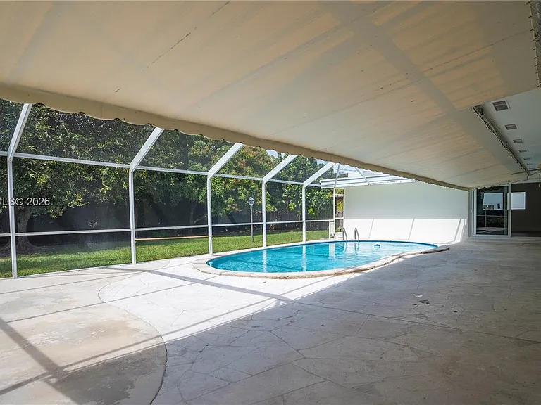 15340 SW 85th Ave — Photo 54