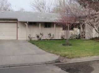 14 Bosc Way, Eagle Pt, OR 97524