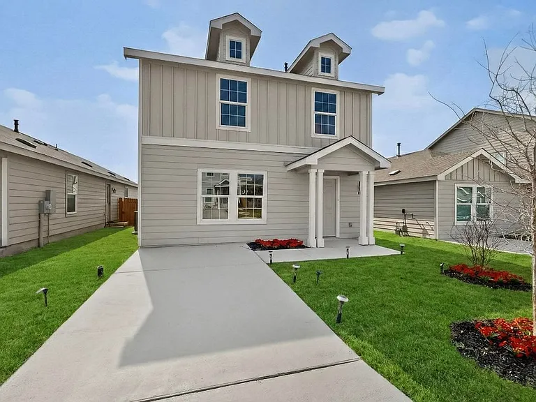 4140 Water Fall Cv — Photo 2
