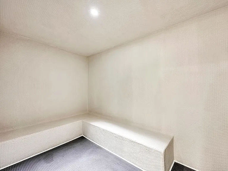 225 N Miami Ave #ID1520402P — Photo 58