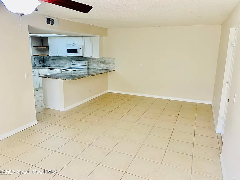 1648 Sunny Brook Ln NE #M202 — Photo 12