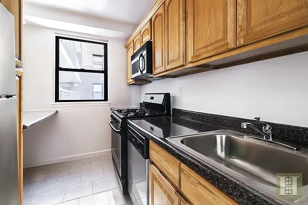 Sold by Halstead Real Estate | media 4