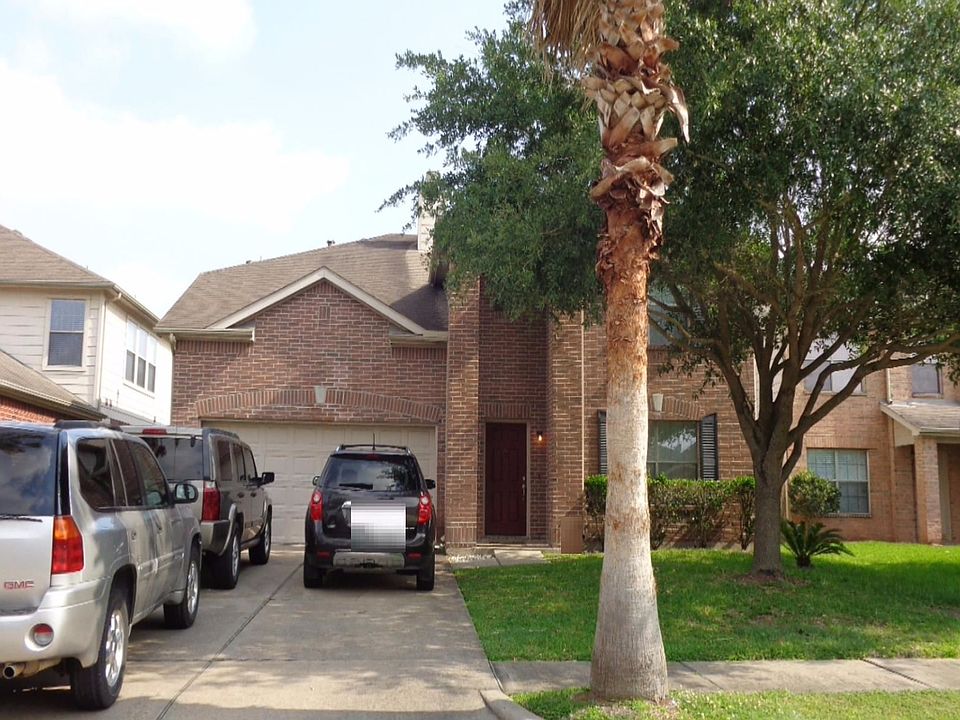1st image of 16126 Dawn Marie Ln