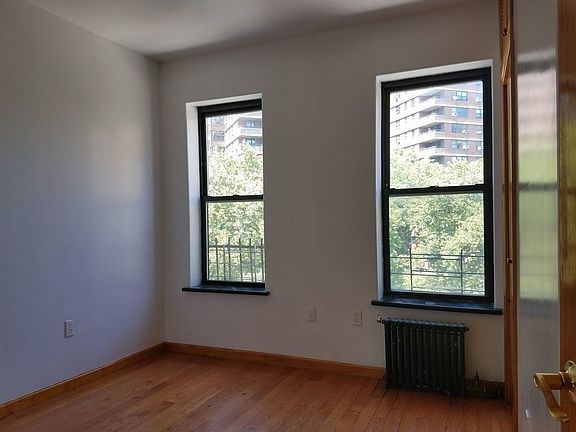 4th image of 201 Clinton St APT 8