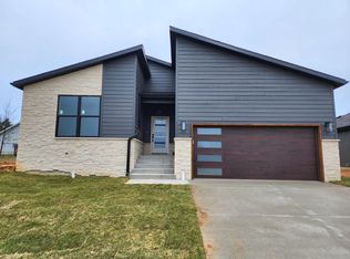 244 Redwine Cir, Branson, MO 65616