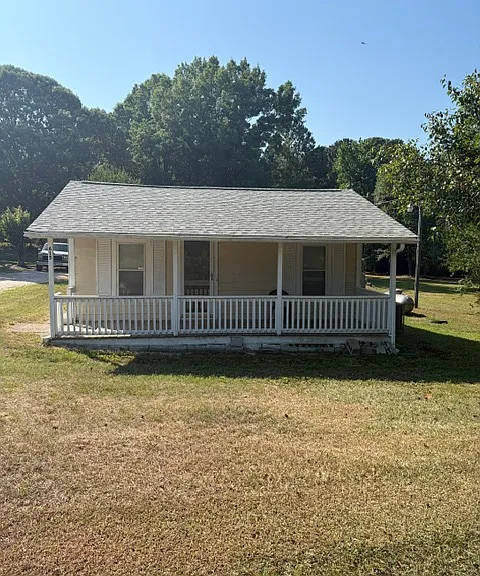 615 S Main St — Photo 16