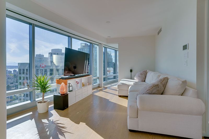 Vancouver Apartment for rent - 2 Bedrooms — photo 5