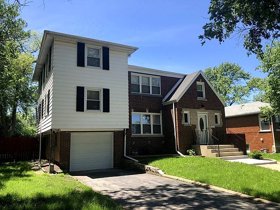 3rd image of 7950 Lawler Ave