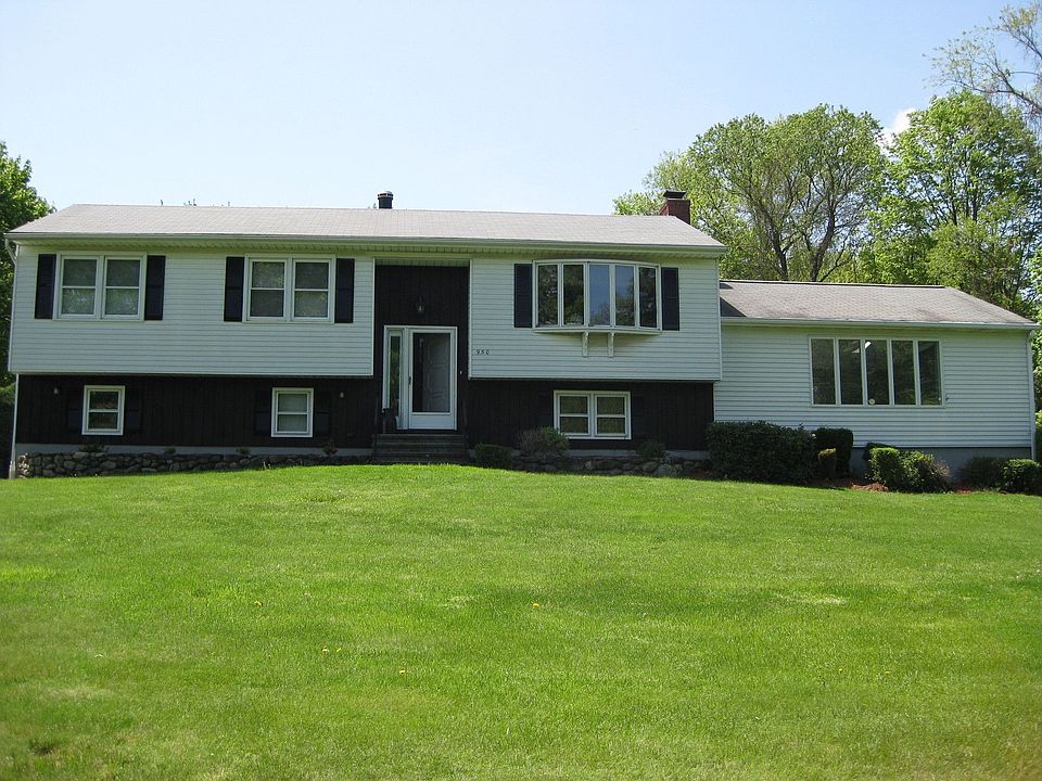 Frontyard view