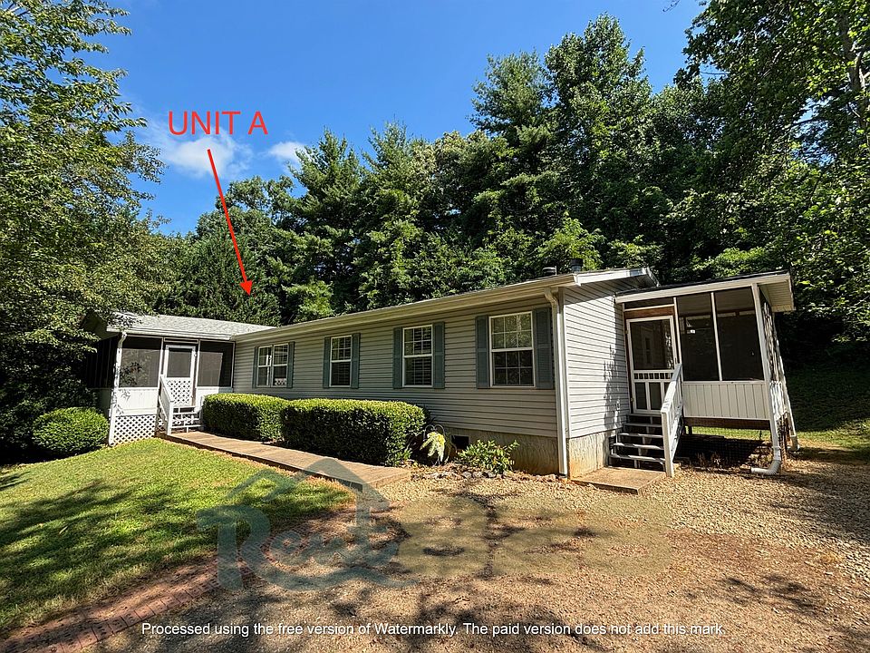 Welcome home to 3 Double Oaks Dr, Asheville - Unit A