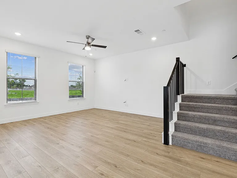 2845 Maidenhair Ln — Photo 13