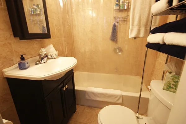 Rented by Aether Property Group | media 13