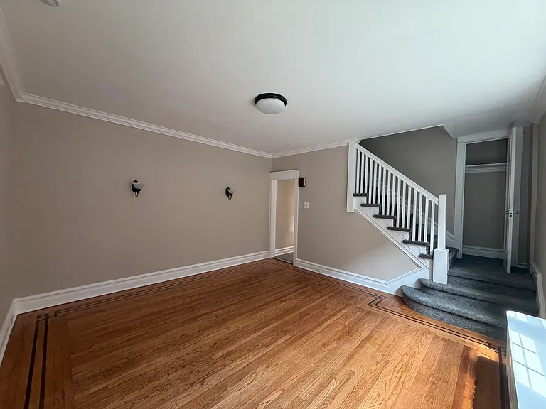 1210 Lorain Ave — Photo 10