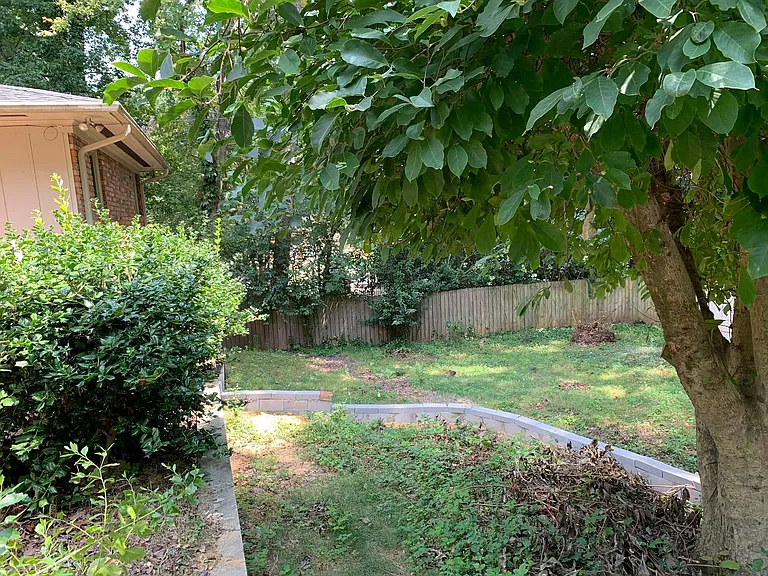 5226 Murrayhill Rd — Photo 32