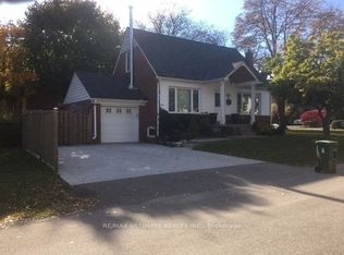19 Donalbert Rd, Toronto, ON M9B2E6