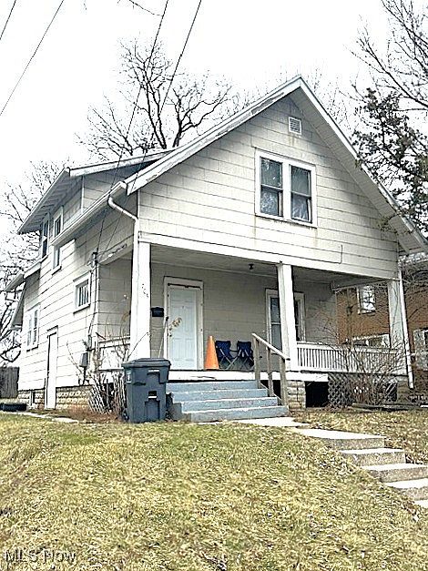 1st image of 703 N Collett St