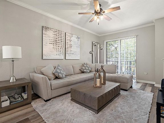 4th image of 126 Beach Haven Ln