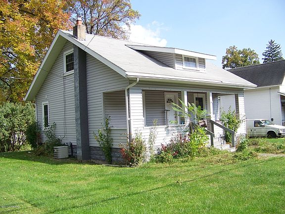 4th image of 1178 Park Ave