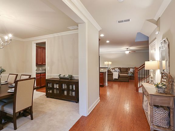 2nd image of 4420 Felix Way