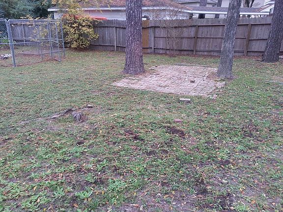 2nd image of 10810 Normont Dr