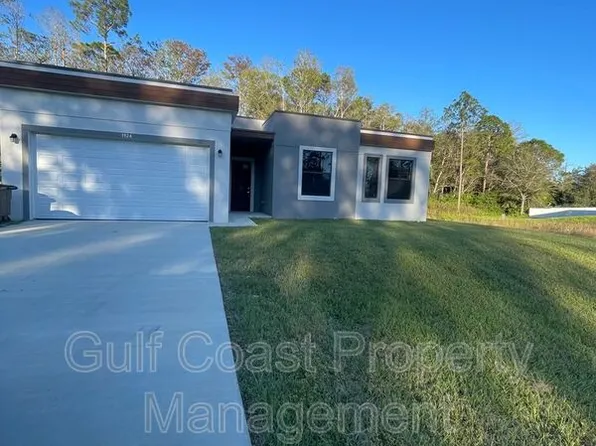 1924 Marlay Ave, Lehigh Acres, FL 33972