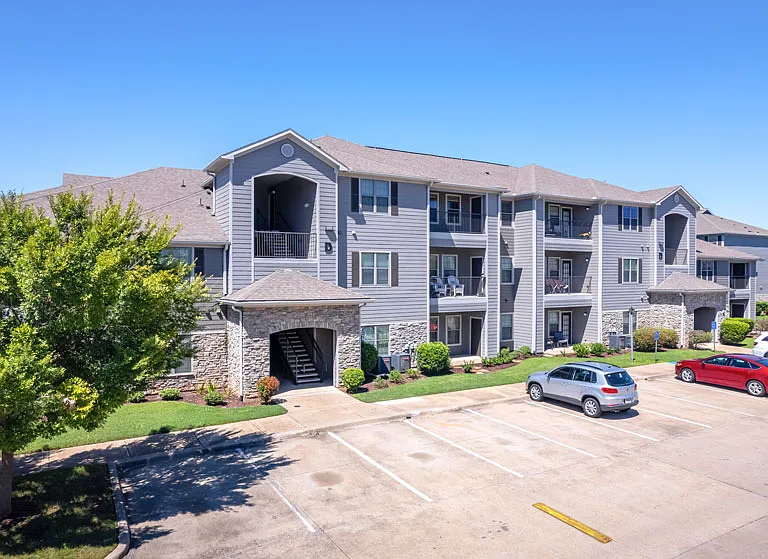 Jamestown Place Apartments Bossier City — Photo 27
