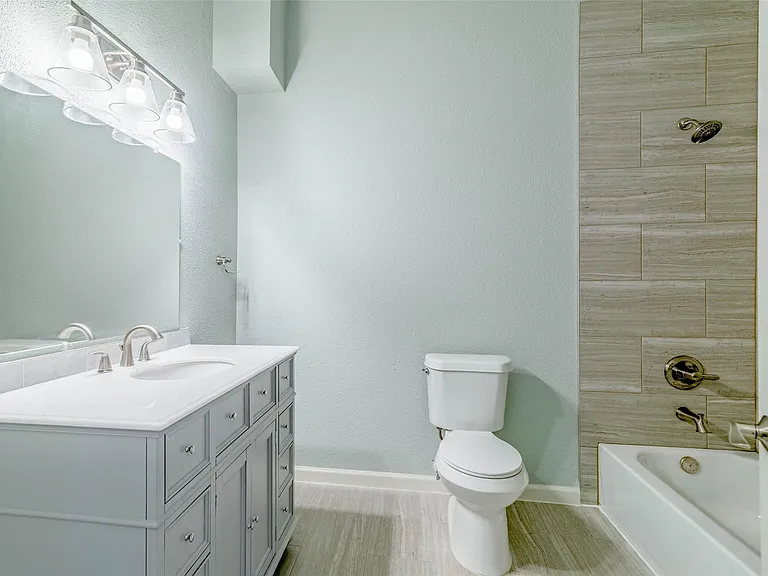Secondary Bath