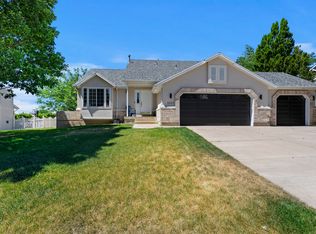 1357 E Baer Canyon Rd, Fruit Heights, UT 84037