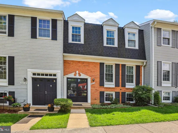 5417 Galley Ct, Fairfax, VA 22032