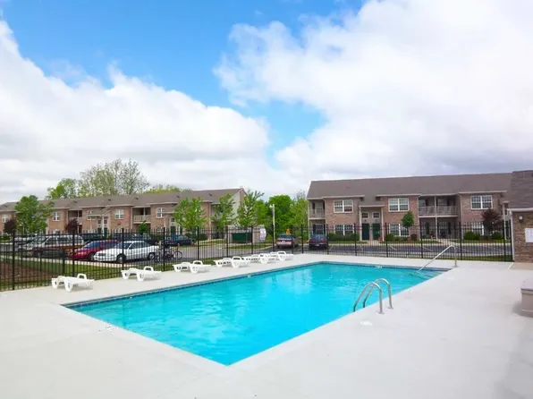 Canterbury House Apartments, 100 Saint Augustines Dr #5-126, Warsaw, IN 46582