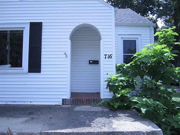 2nd image of 716 S Celia Ave