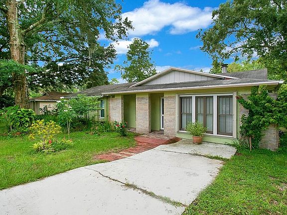 2nd image of 870 Osceola Trl
