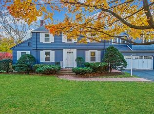 87 Hunnewell St, Needham, MA 02494
