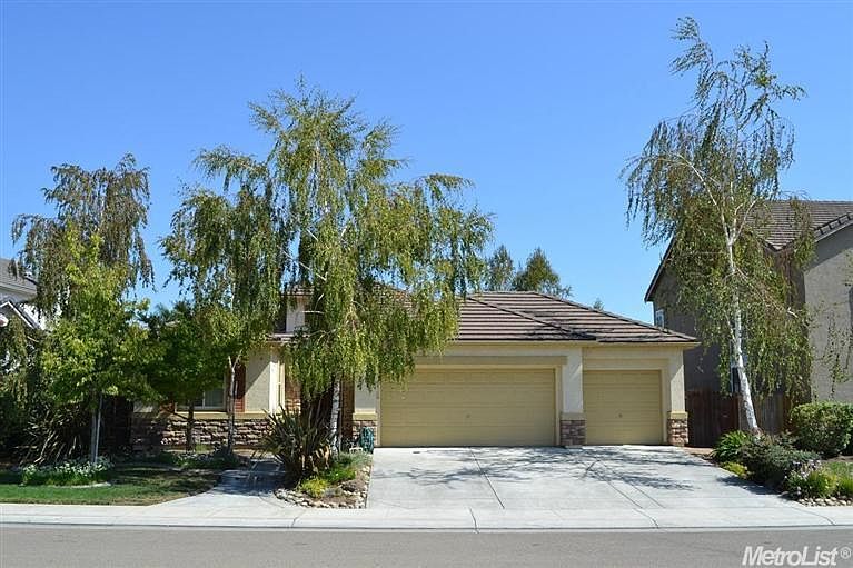1st image of 10528 Clarks Fork Cir