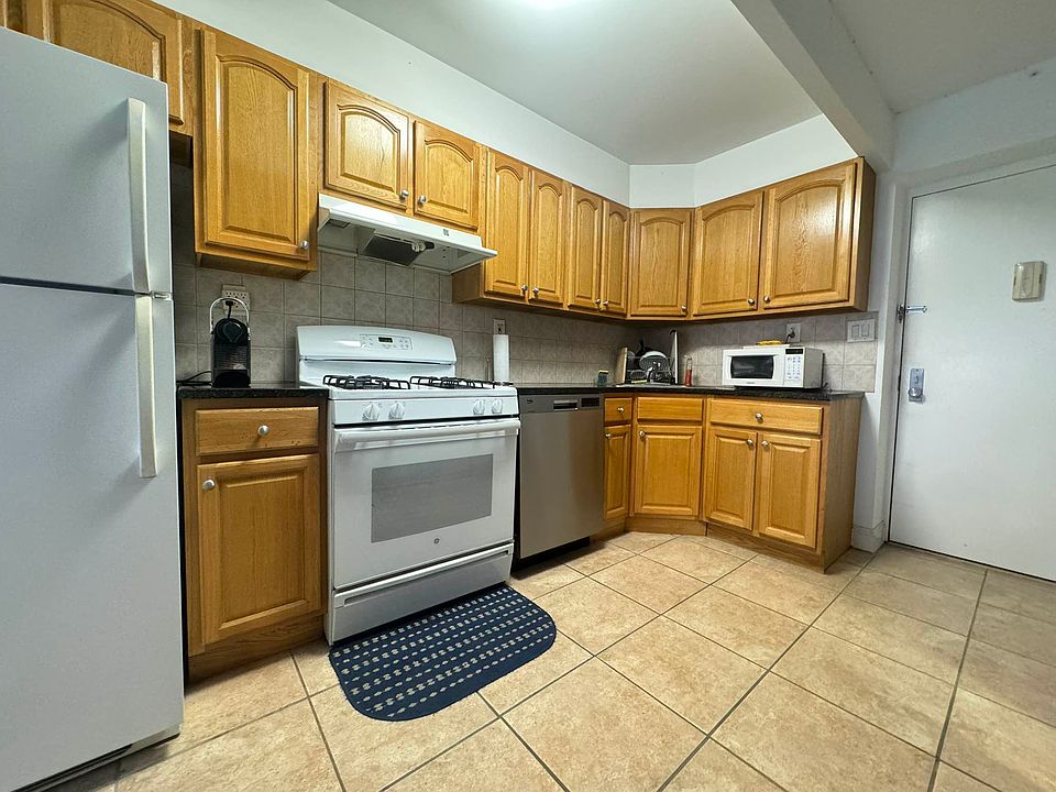 1st image of 24-47 44th St #1G