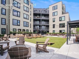701 N Henry St #209, Alexandria, VA 22314