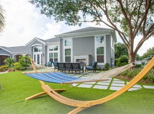 901 W Fm 517 #2, Dickinson, TX 77539