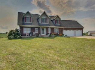 18445 306th St, Long Grove, IA 52756