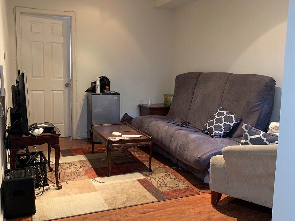 1st image of 1827 N Bouvier St #2B