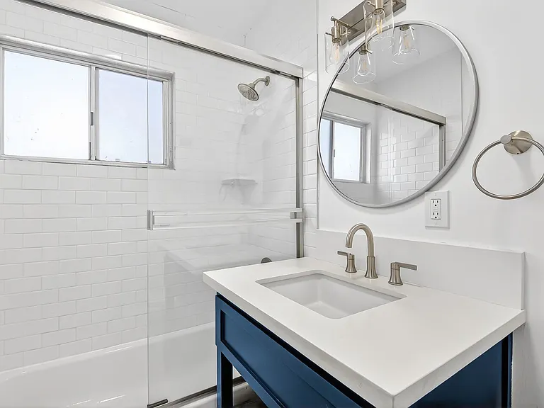 936 Cedar Avenue — Photo 16
