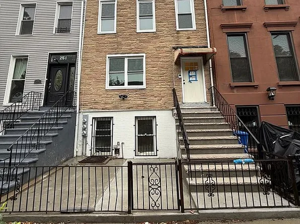 253 Monroe St APT 1, Brooklyn, NY 11216