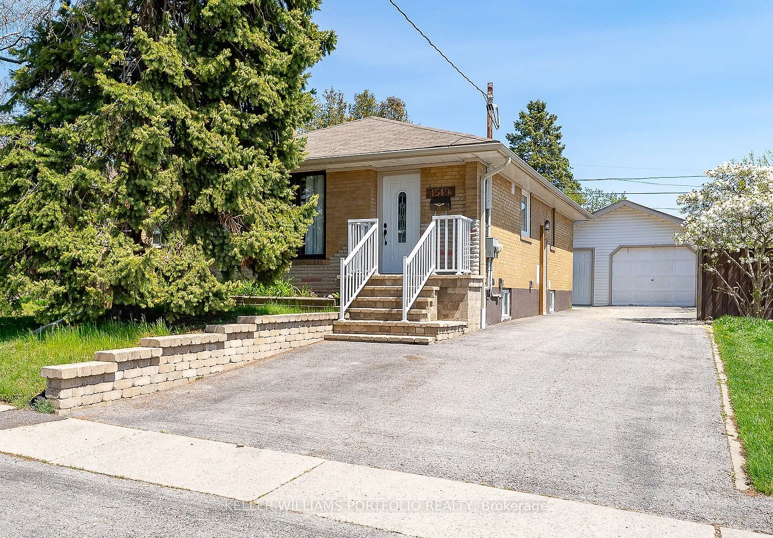 1 bed, $2,390 — Photo 1