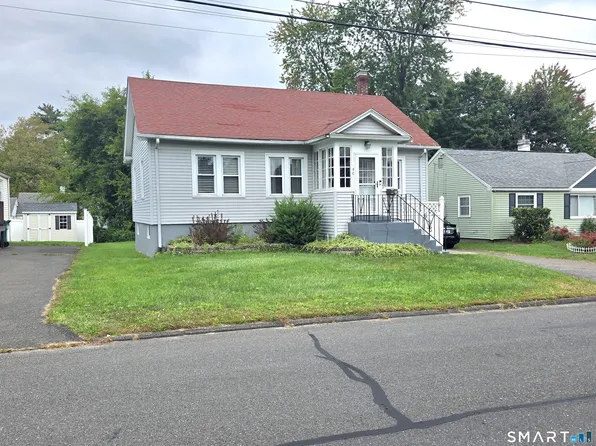 40 Englewood Avenue, Bloomfield, CT 06002
